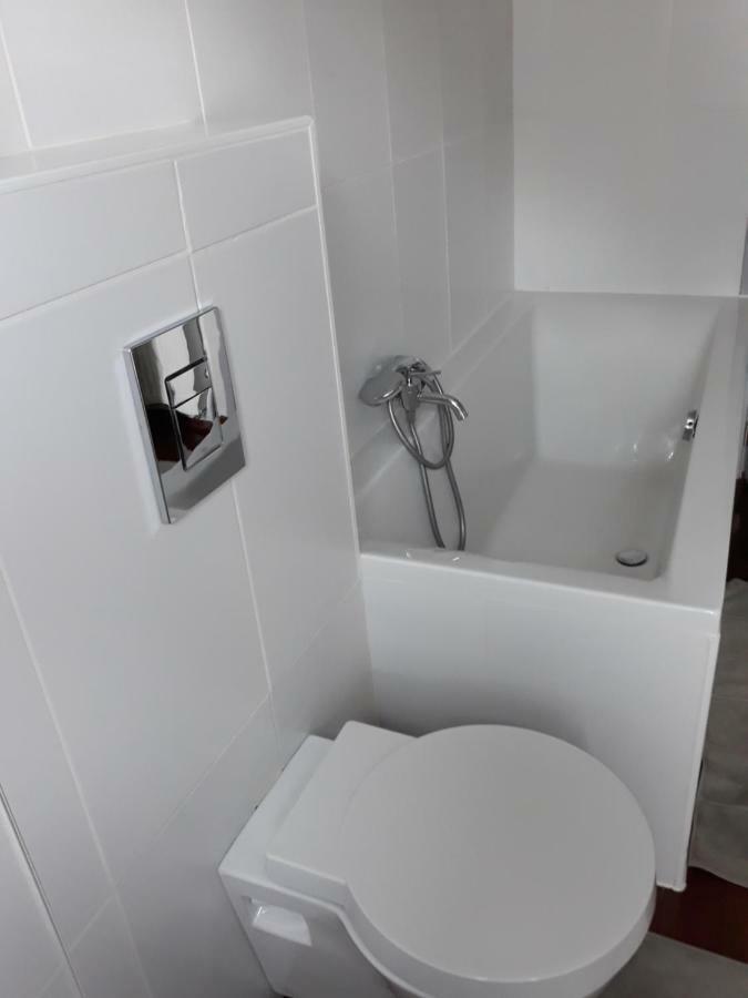 Cosy Corner Apartment Lommel Bagian luar foto